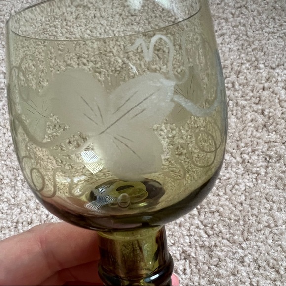 Vintage Etched Crystal German Roemer Wine Glasses, Olive Green - Picture 8 of 10